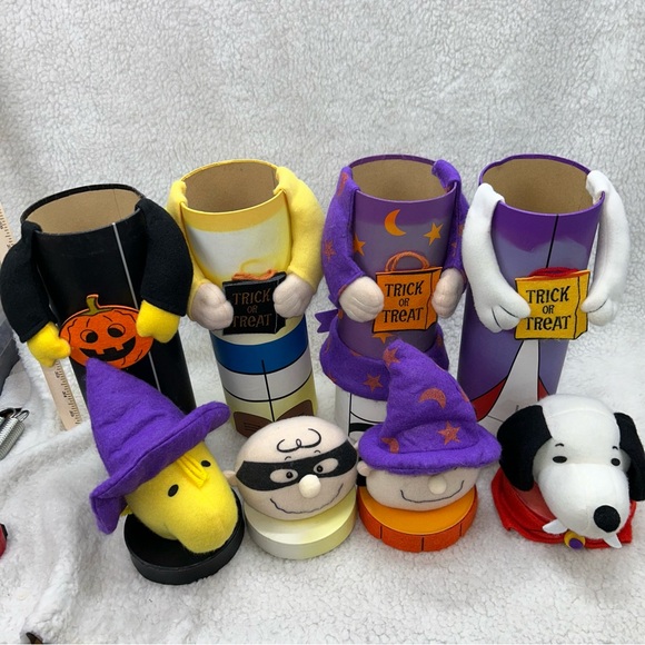 Peanuts Gift Tubes 2011 Halloween Decor 4 set 14-17" Snoopy Lucy Charlie Woodsto - Picture 5 of 12